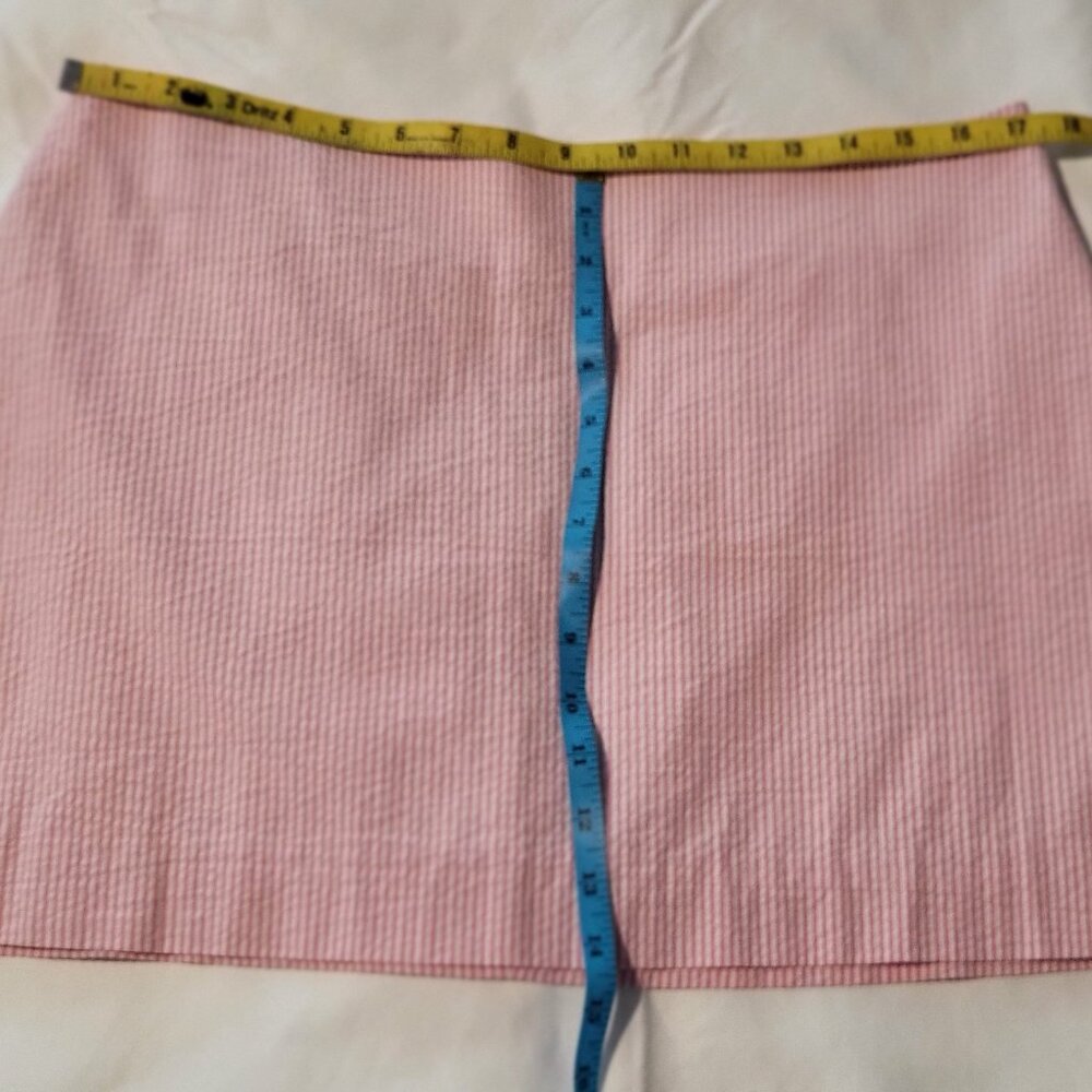 Lilly Pulitzer Womens size 10 Pink & White Seer Sucker striped skirt